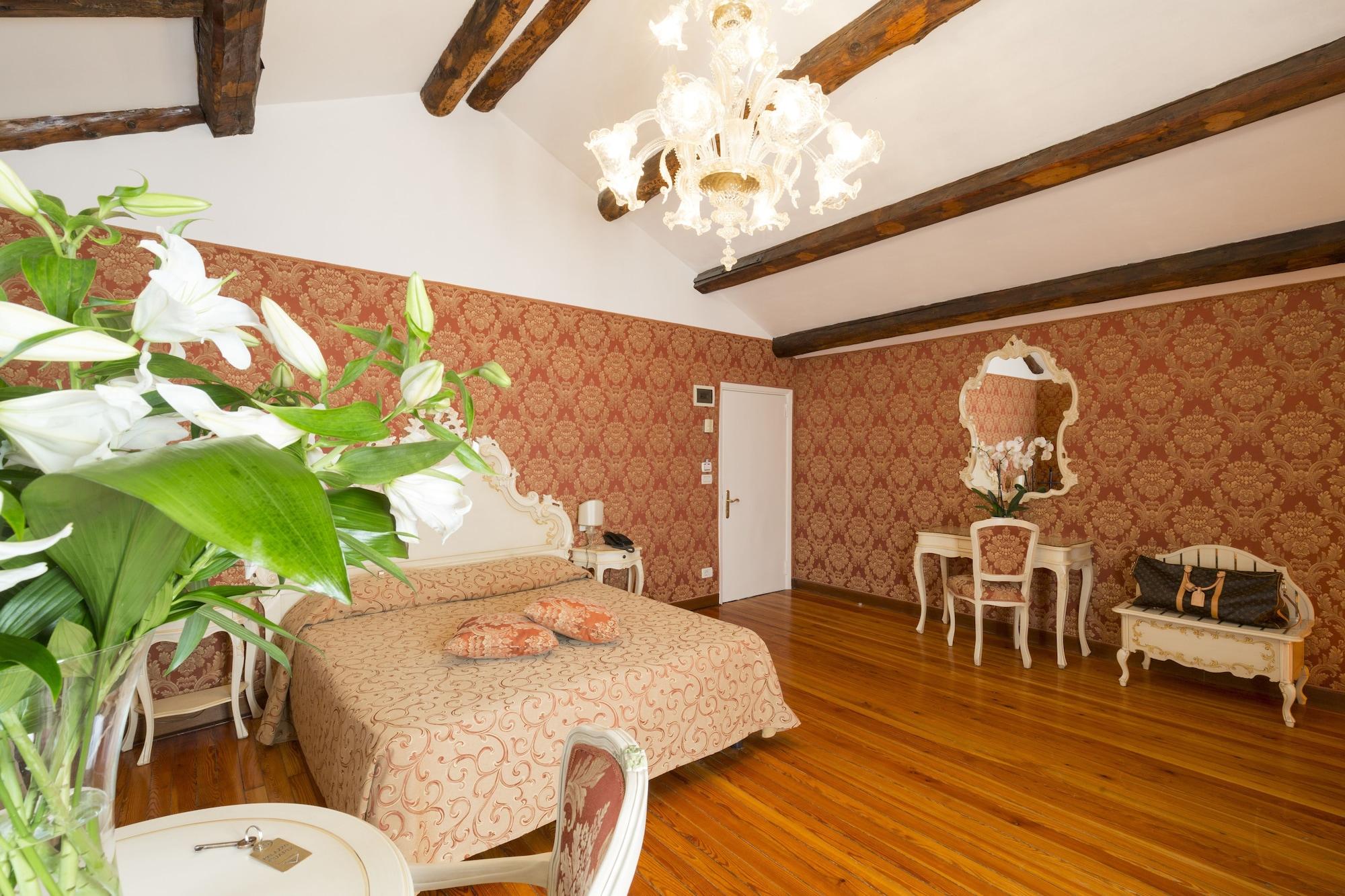 Palazzo Guardi Guest house Venice